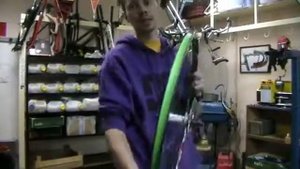 Как исправить восьмерку на велосипеде