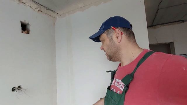 Малярная психология: Подрозетник и его влияние на стоимость ремонта.