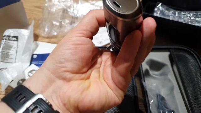 Электробритва Philips Prestige SP9860 (SP9860/13) Распаковка смотреть онлайн