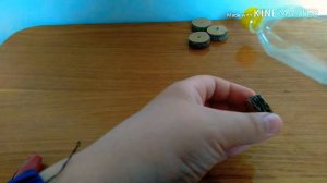 Как сделать машину из пластиковой бутылки (он едет))))))