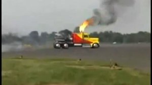 Грузовик с реактивным движком!