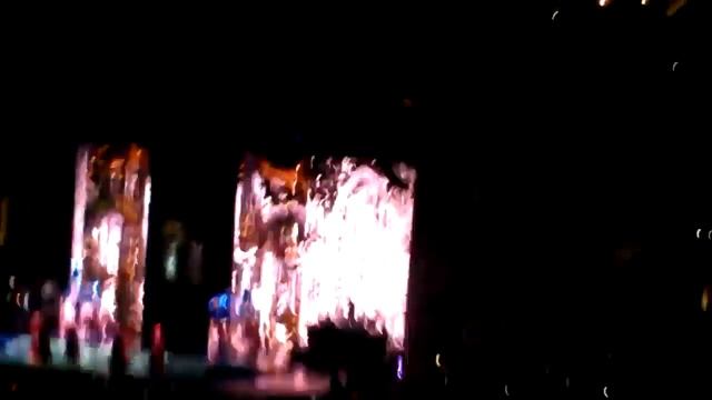 Madonna - Girls Gone Wild Live at Staples Center.mp4 смотреть онлайн