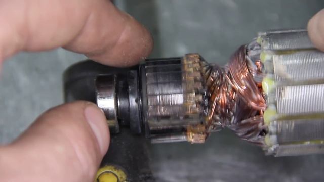 Отлетела ламель от Ротора / ГАРАНТИЯ или НЕТ / Перфоратор Интерскол 32/950ЭВ смотреть онлайн