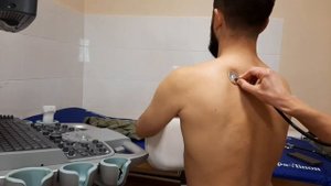 Что делает врач при переломе ребер, скоплении жидкости, крови в лёгких (гемоторакс, плеврит)