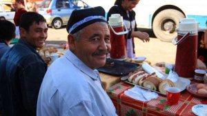 Восточный базар (Торговец).