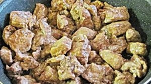 Говядина с баклажанами и помидорами