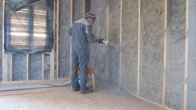 Влажное нанесение эковаты на стену смотреть онлайн