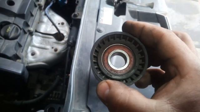 Посторонний шум Citroen C4 ролик ? ремень ГРМ? смотреть онлайн