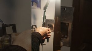 Вскрытие сувальдного китайского замка.