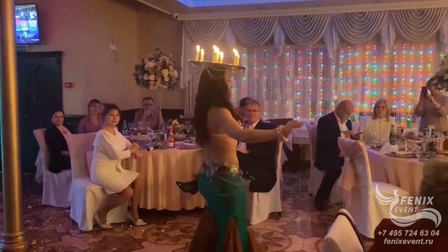 Заказать восточный танец на юбилей и свадьбу в Москве - танец живота на праздник и корпоратив Сальм