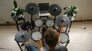 New Beginner Electronic Drums Lessons // Melodics Drums