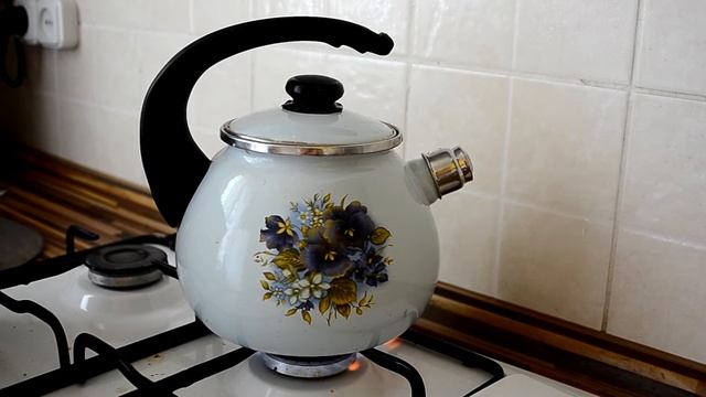 Чайник со свистком смотреть онлайн