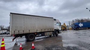 Упражнение на C категорию - заезд в бокс (часть 1)