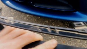 КАК ЗАМЕНИТЬ ЛАМПОЧКУ В ПРОТИВОТУМАННОЙ ФАРЕ АУДИ А4 Б7  ПРОТИВОТУМАНКА ПТФ AUDI A4 B7