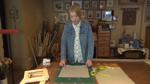 Крой холста, натяжка на подрамник и подготовка к проклейке 1/3 смотреть онлайн