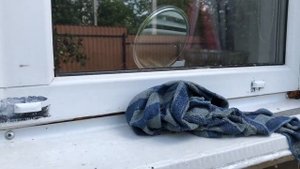Эффективный способ удаления пленки с пластиковых окон