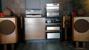 Exposure 2010 s2 + B&W 801  |  @OnlyHifi