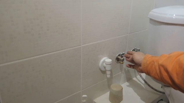 Обзор капитального ремонта сан.узла совмещённого. г.Волжский смотреть онлайн