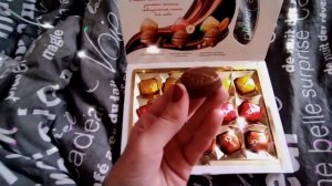 Распаковка конфет Dove с пркдсказаниями
