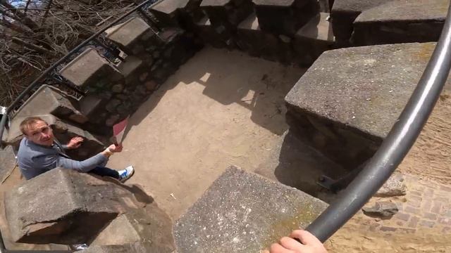 ESCAPING ANGRY TEACHER (Epic Parkour POV Chase) смотреть онлайн