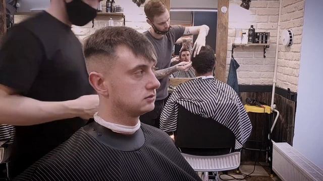 Как за 10 минут научиться делать плавный переход в мужской стрижке / low fade haircut смотреть онлайн