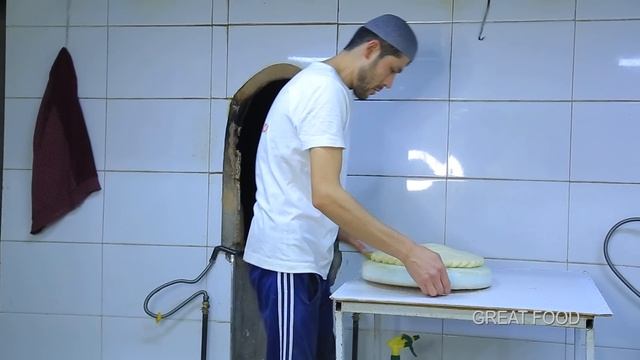 Soft and tasty flatbread during 24 hours per day l National food of Uzbek people смотреть онлайн