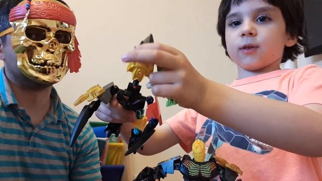 Золотая маска скелета и обзор моих роботов смотреть онлайн