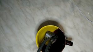 Баклажаны под прессом.