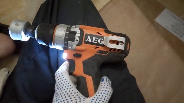 Как разобрать шуруповерт aeg