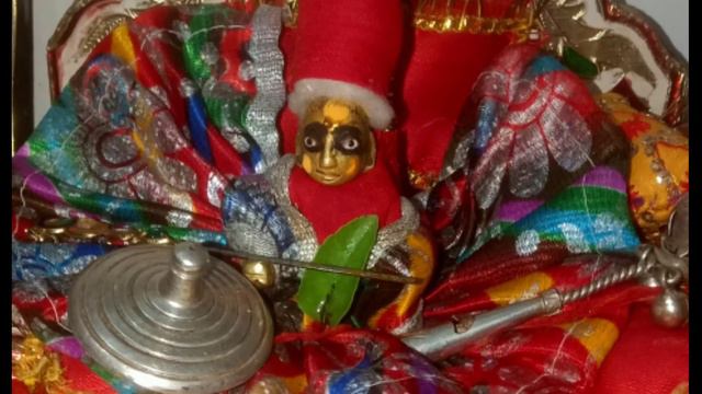 GOVIND HARE GOPAL HARE BHAJAN BY GAURAV KRISHNA GOSWAMI JI MAHARAJ смотреть онлайн