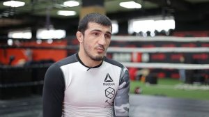 Рамазан Эмеев готовится к бою в UFC против Альберто Мина _ _Молодёжь Дагестана_
