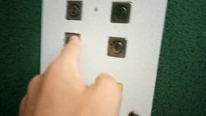 (гробовоз) Лифт ЩЛЗ 2006 по адресу: Гагарина 51, подъезд 2