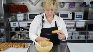 Курс Кофейные эклеры 5_5 - заварное тесто - Мария Селянина - PastryCampus.RU