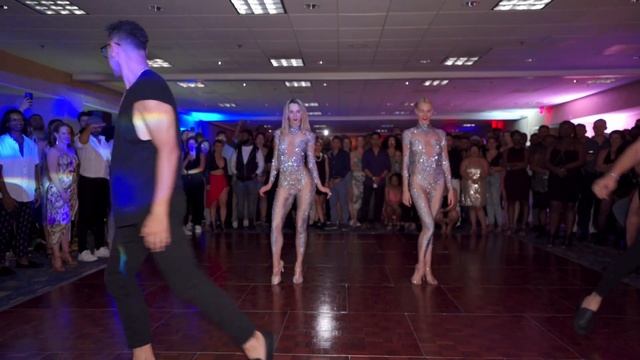 Fronteo - Pinto Picasso + sP Polanco ◆ Bachata 2023 | Arnaldes y Bri + Azael & Sindi | Bachata Danc смотреть онлайн