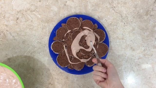 Торт без выпечки. Шоколадно-банановый торт из пряников. Рецепт торта. Очень вкусный торт с бананом.