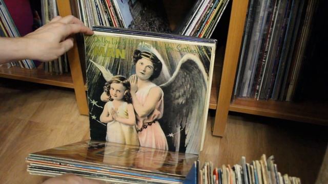 Vinyl records Виниловые пластинки #1 Damned Cure Man Yes. смотреть онлайн