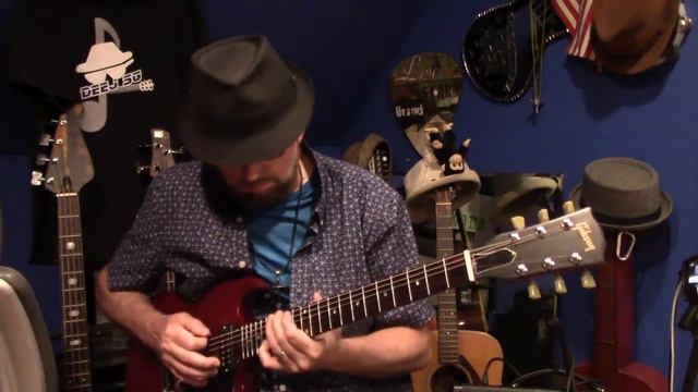 Frank Zappa - One Of My Favorite Gibson SG Players - Zappa Style Jam смотреть онлайн