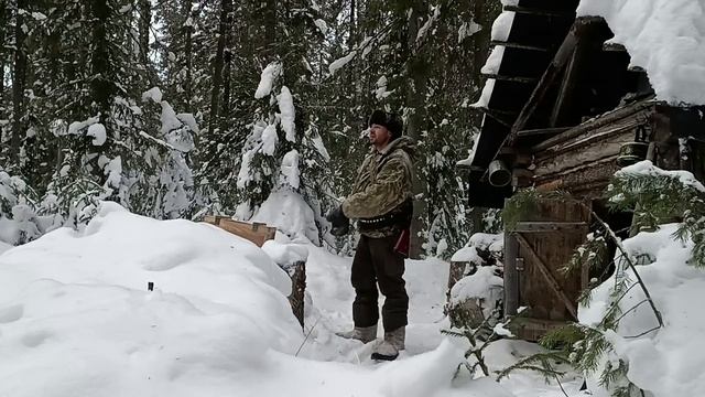 4 дня в тайге. заброска досок на избу. вторая жизнь у таёжной избы
