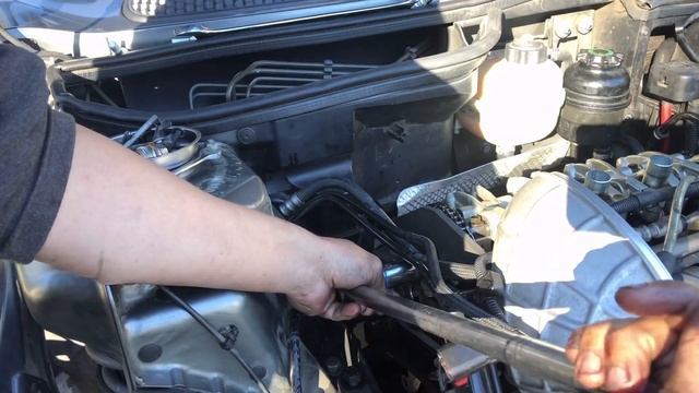 R53 Timing Chain | How to replace the timing chain on an R53 Mini Cooper S смотреть онлайн