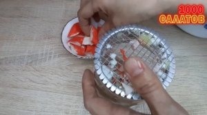 Крабовый салат с картошкой