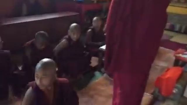 Белый Амитаюс смотреть онлайн