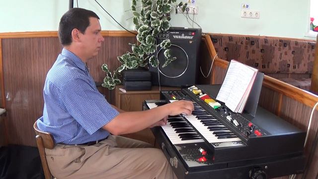 I'll Live In Glory - Organist Bujor Florin Lucian playing on the Vermona ET6-2 Organ смотреть онлайн