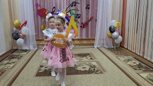 Хореографический ансамбль Кораблик   МБДОУ д с31   Танец ноток