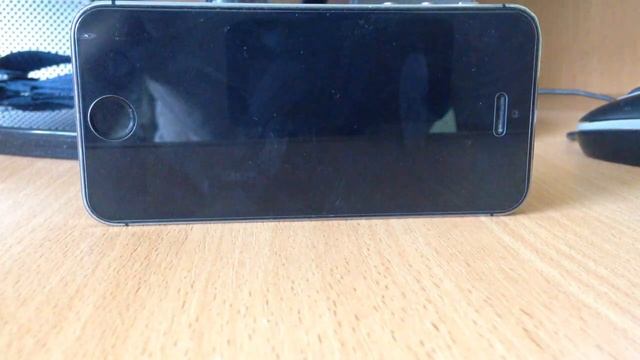 Как ввести Iphone 4,4s,5,5s,6....в режим восстановления без кнопки Power