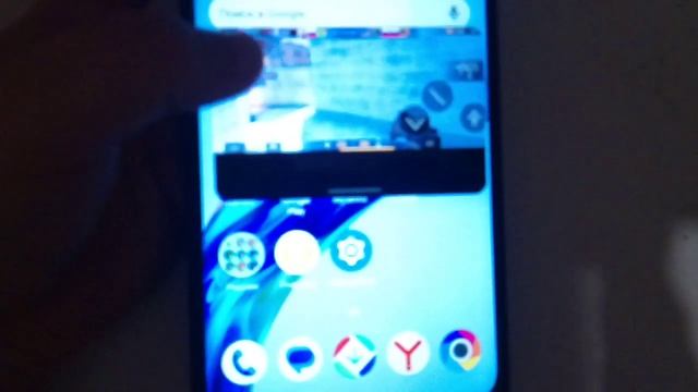 сегодня я вам покажу как сделать маленький экрана и ещё 2 фишки но это в ролике смотреть онлайн