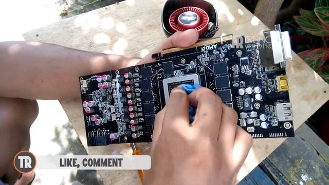 GPU thermal paste replacement / AMD Radeon R9 290X