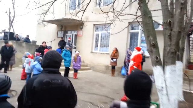 Новый год для школьников смотреть онлайн