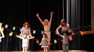 Круглая песня - танец малышей