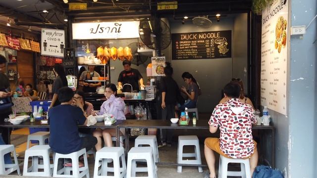 [4K] 2020 "Chatuchak Weekend Market" the world’s biggest shopping market, Bangkok смотреть онлайн