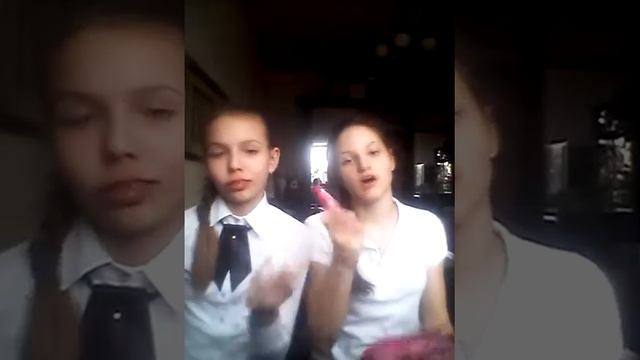 Как должна выглядить настоящая девочка... смотреть онлайн